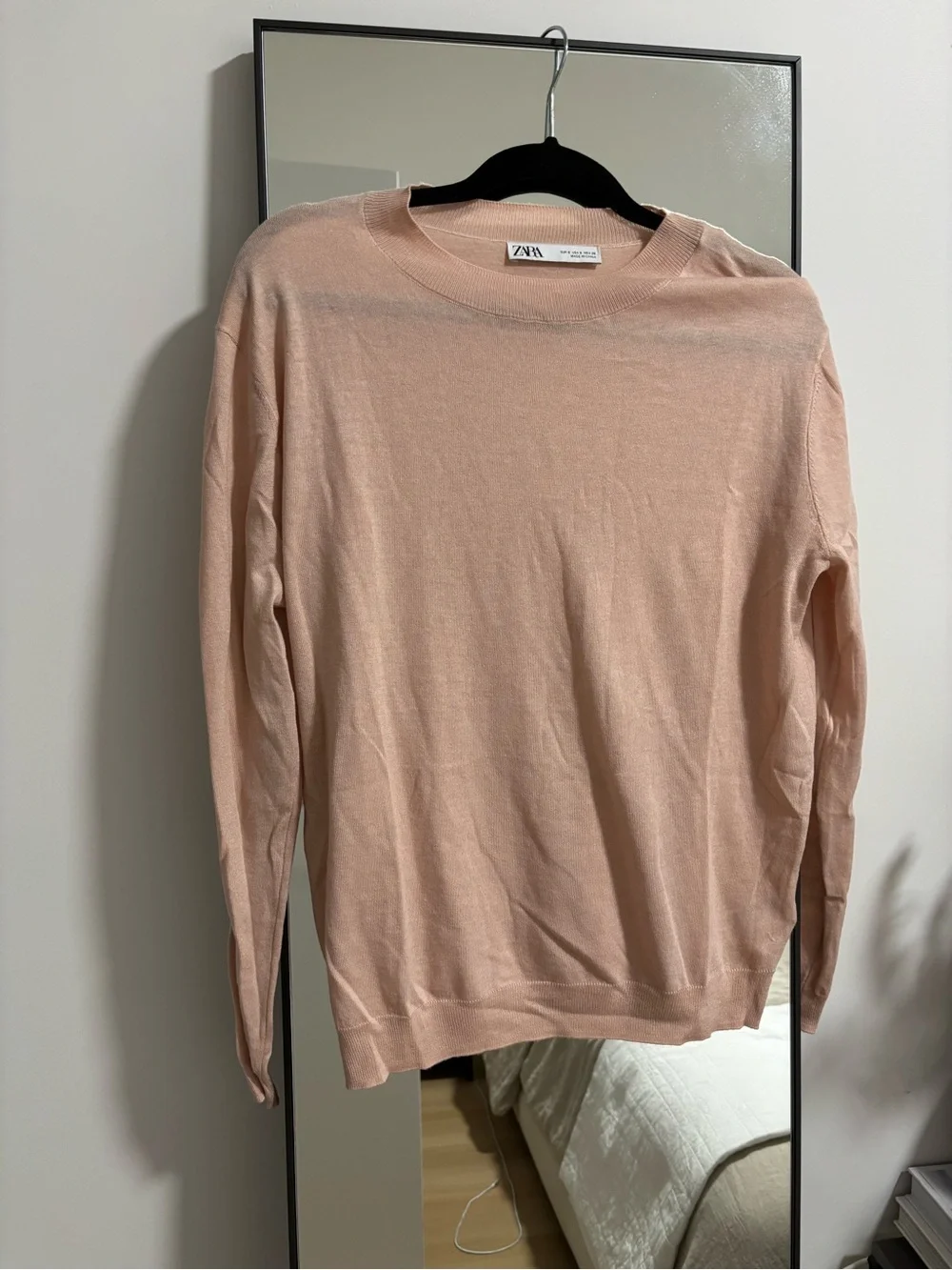 NWOT Zara Blush Crewneck Lightweight Sweater